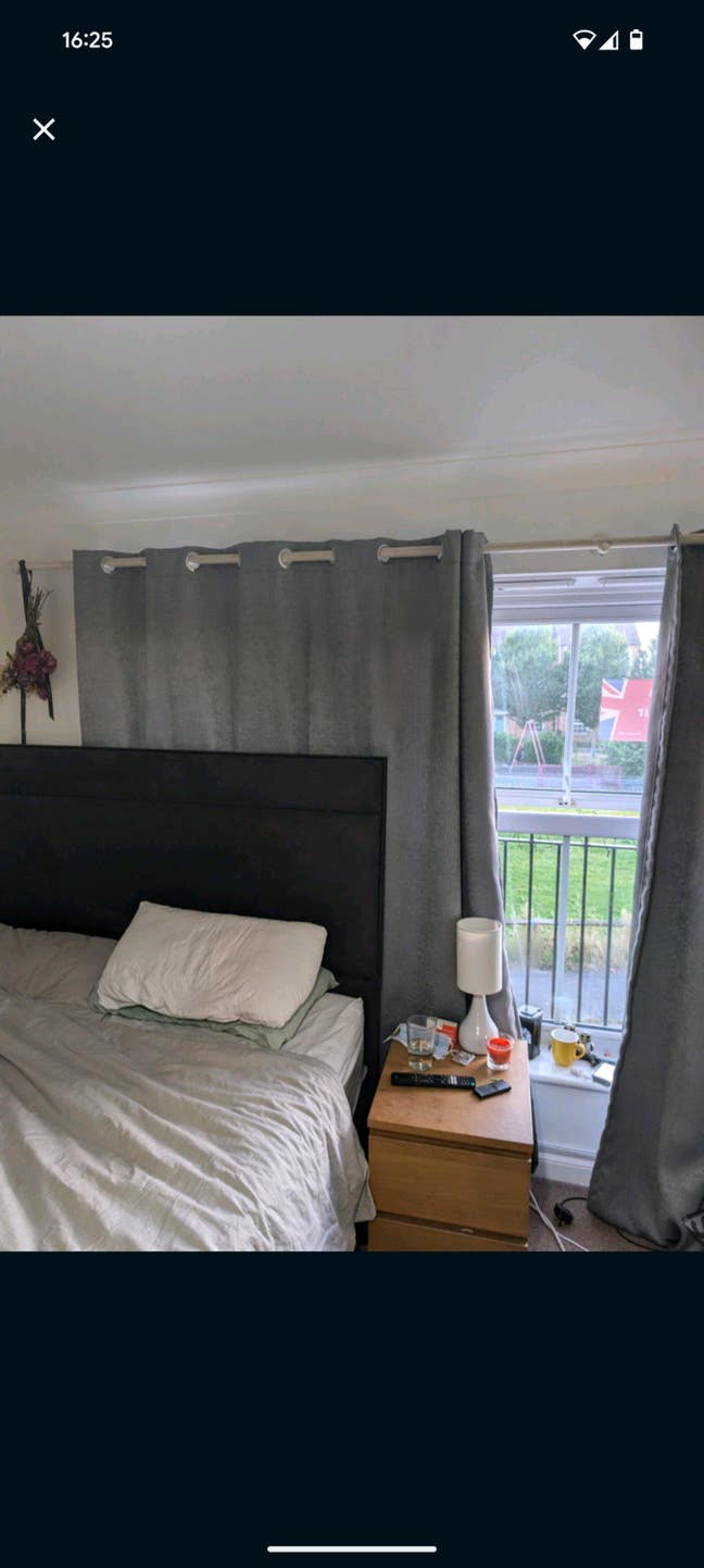 Large Double Furnished Room York Main Photo