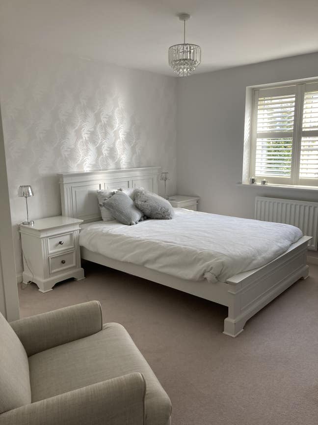 Double room with private bathroom  Main Photo