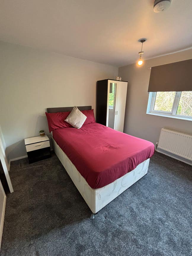 Fantastic Double Room to Rent close to Lidl  Main Photo