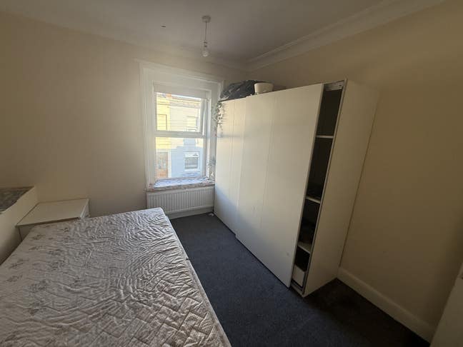 Double room available immediately  Main Photo