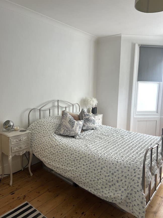 Bright & Spacious King Room in Kemptown Short Let Main Photo