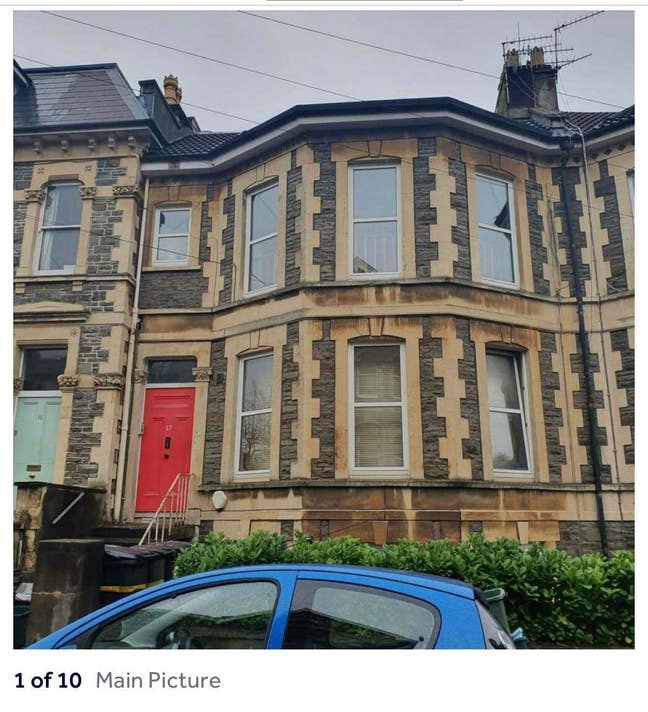 Looking for a tenant to replace me in my flat Main Photo