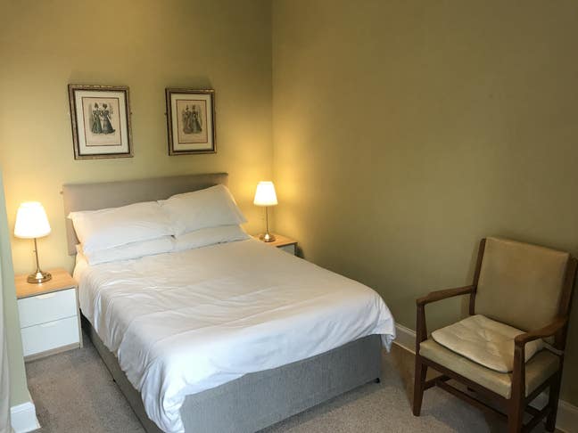 Spacious Double Bedroom in quiet area of Marchmont Main Photo