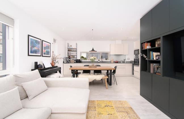 2 bedroom apartment close to  Addenbrooke’s  Main Photo
