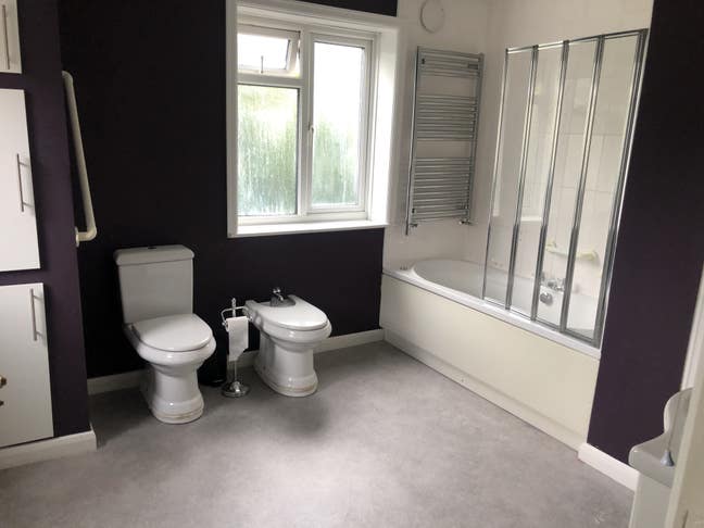Whinney Hill  Main Photo