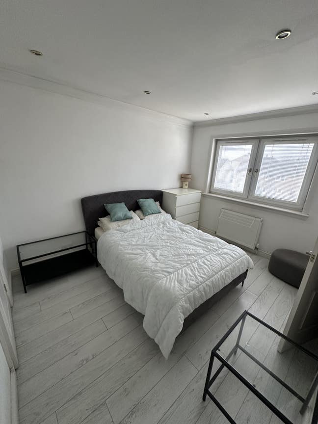 1 Spacious Double Bedroom for rent Main Photo