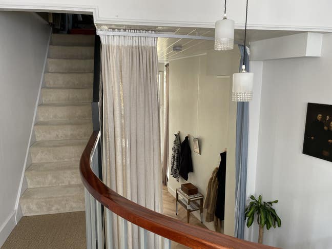 Fabulous, unique, self-contained one bedroom house Main Photo