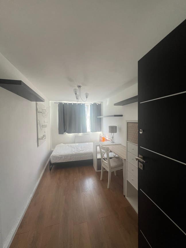 Room available in city centre SO14  Main Photo
