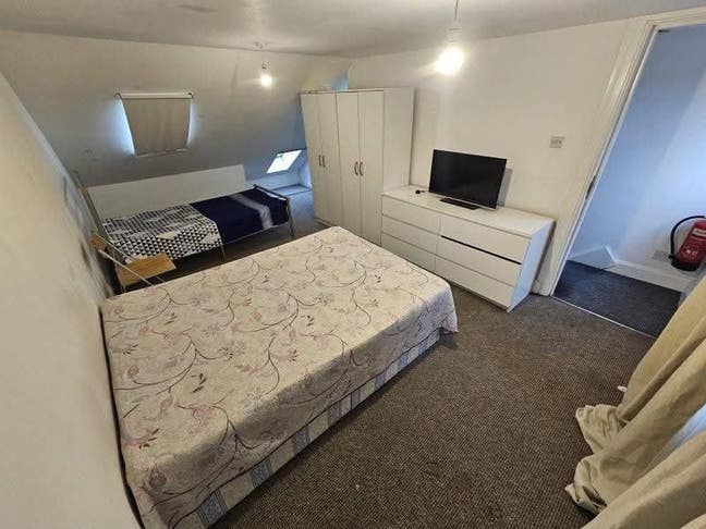✨ Double Room to Let in Church End - Available Now Main Photo