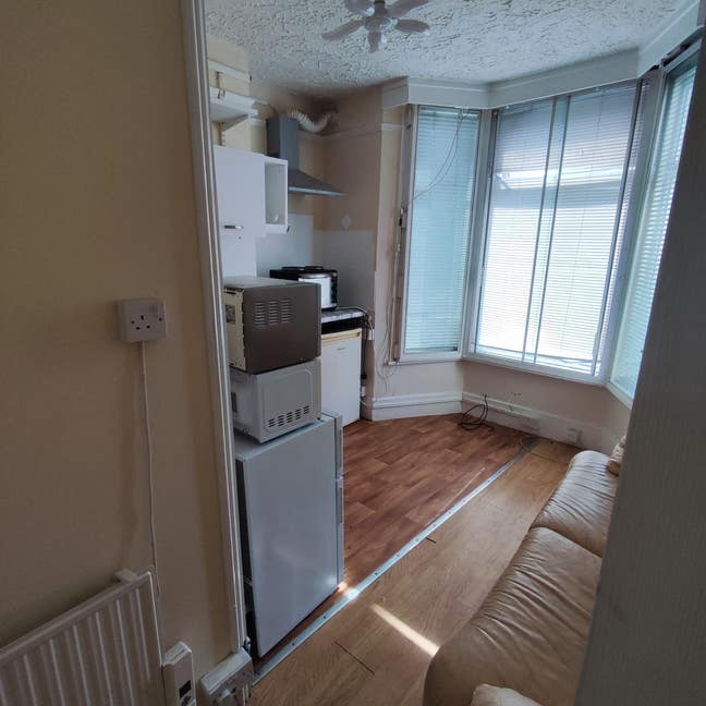 1 bed ground floor flat  Main Photo