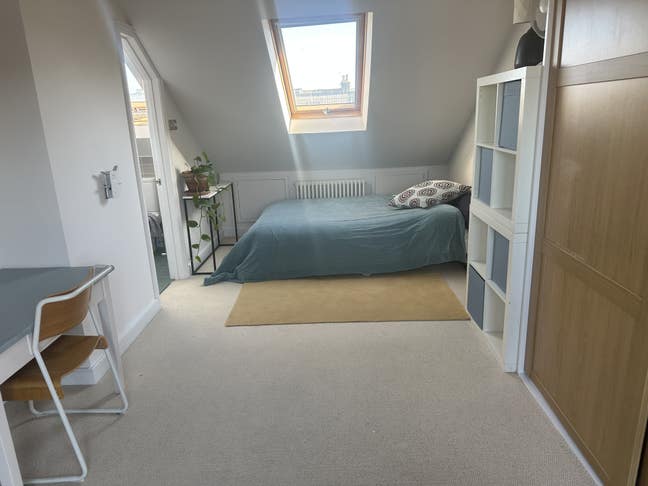 Bright Double Room with Ensuite in Peaceful Hove Main Photo