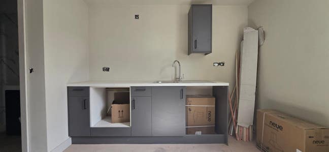  🤩 Upcoming Stylish 6 Bedroom House - Davenport  Main Photo