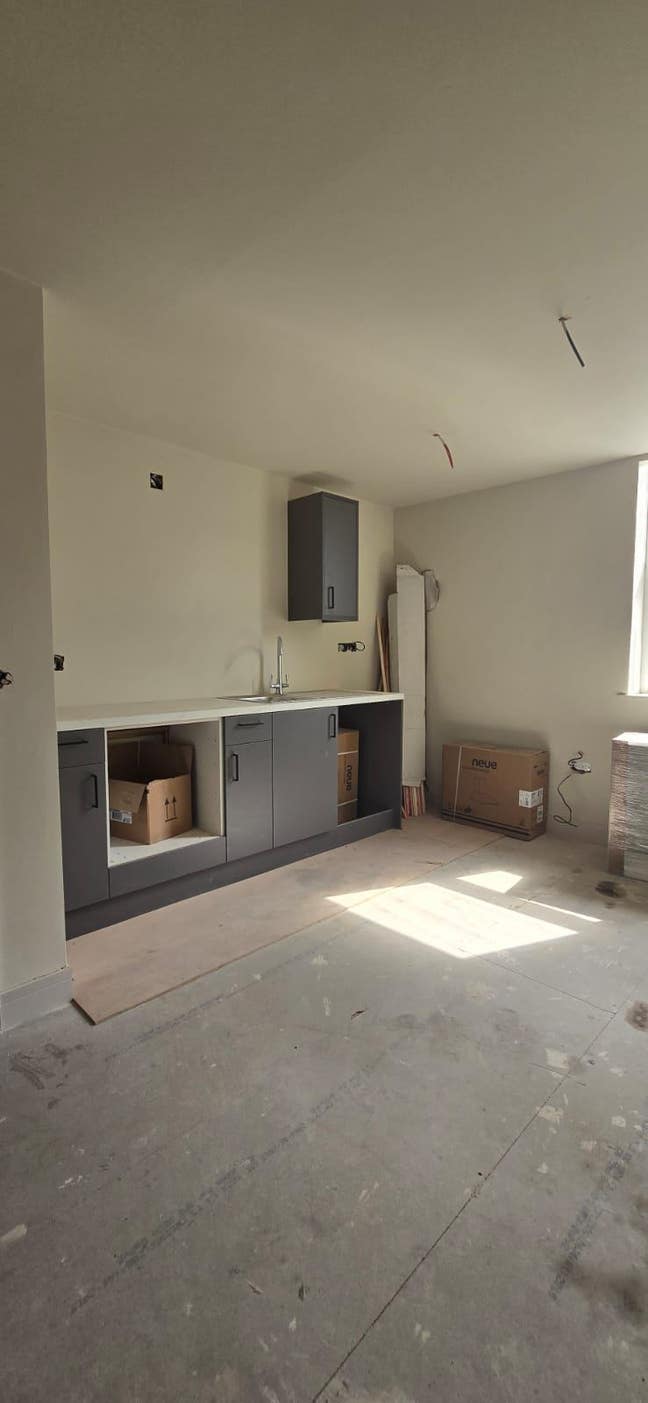  🤩 Upcoming Stylish 6 Bedroom House - Davenport  Main Photo