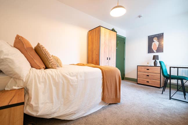 Stylish Studio Room Near Town Centre Main Photo