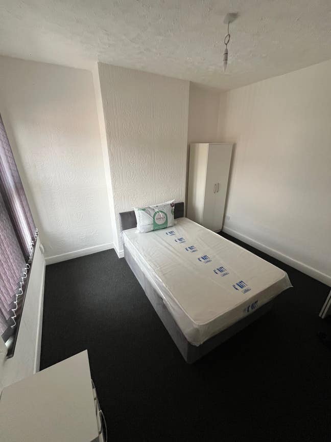 DSS Rooms Available In Stoke-On-Trent Main Photo