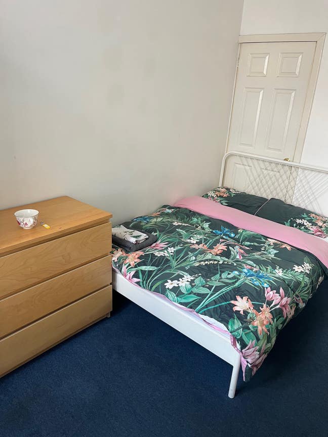 Last room for Coventry university student!  Main Photo