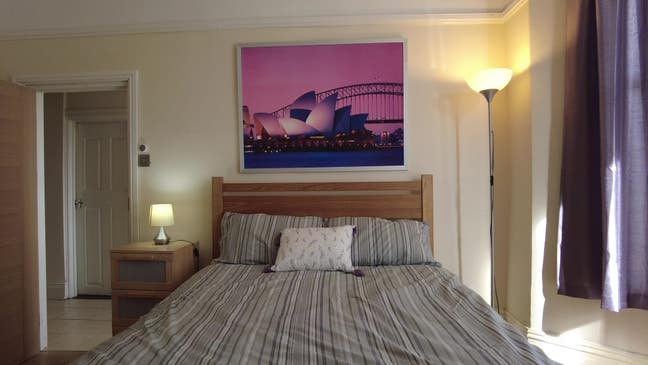 Spacious ground floor en-suite doubleroom Main Photo
