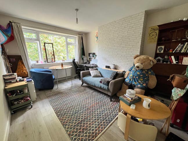 1bed flat near Tooting bec station and Streatham   Main Photo
