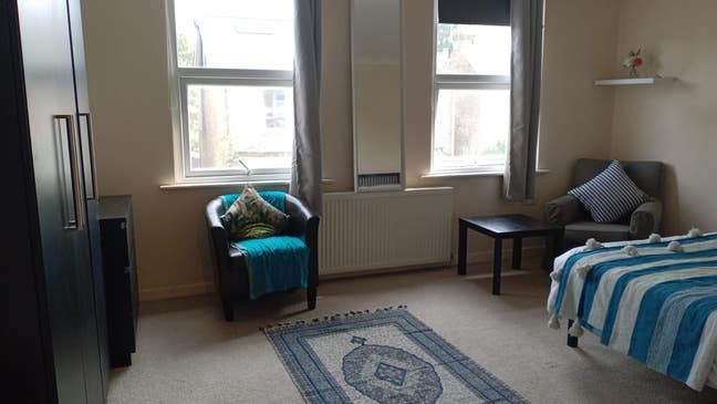Super Xl Double Room (All Bills Inc) Main Photo