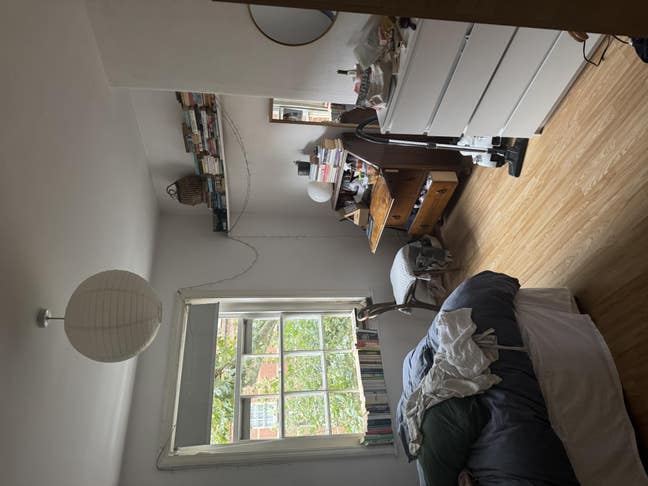 E2 Room (Off Columbia Road) Main Photo