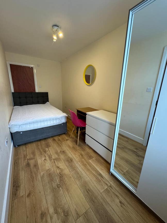 ✨Great Rooms Friendly House Willesden🏡 Main Photo