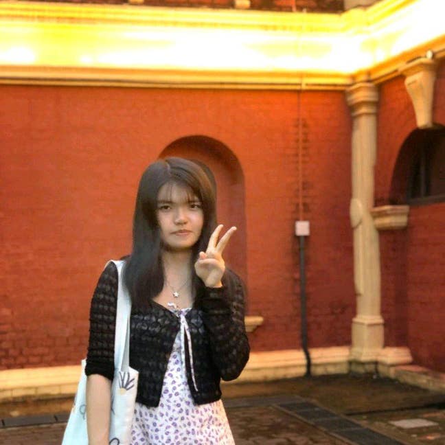 Student Female seeks a double room Main Photo