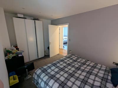 King-sized new build, Olympic Village, Stratford Main Photo