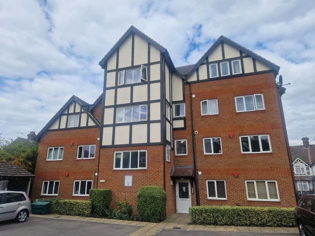 2 Bedrooms Apartment available immediately  Main Photo