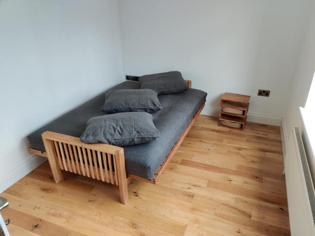 Sunny room in lovely Mews  Main Photo