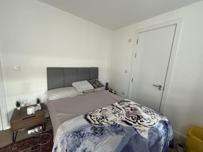 Twin Room Available Main Photo