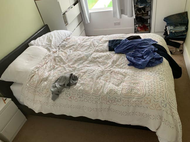 Room in a beautiful semi detached house in Tooting Main Photo