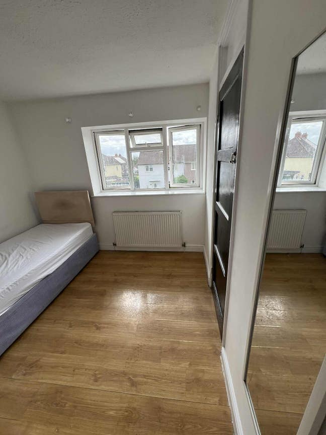 One room to let in Bulwark Chepstow Main Photo