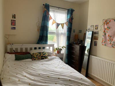 Room in quiet Harringay House Main Photo