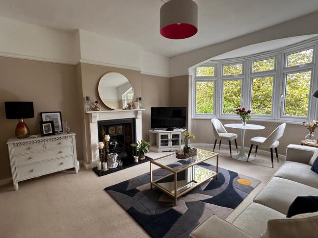 2 Bedroom Sublet - 1st-December - 27th December  Main Photo