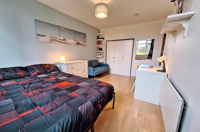 Large Double Room in Zone 1, Brick Lane☀️ Main Photo