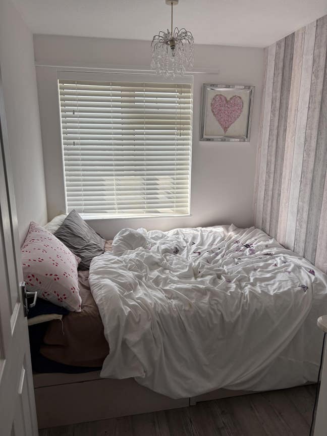 Room to rent Main Photo