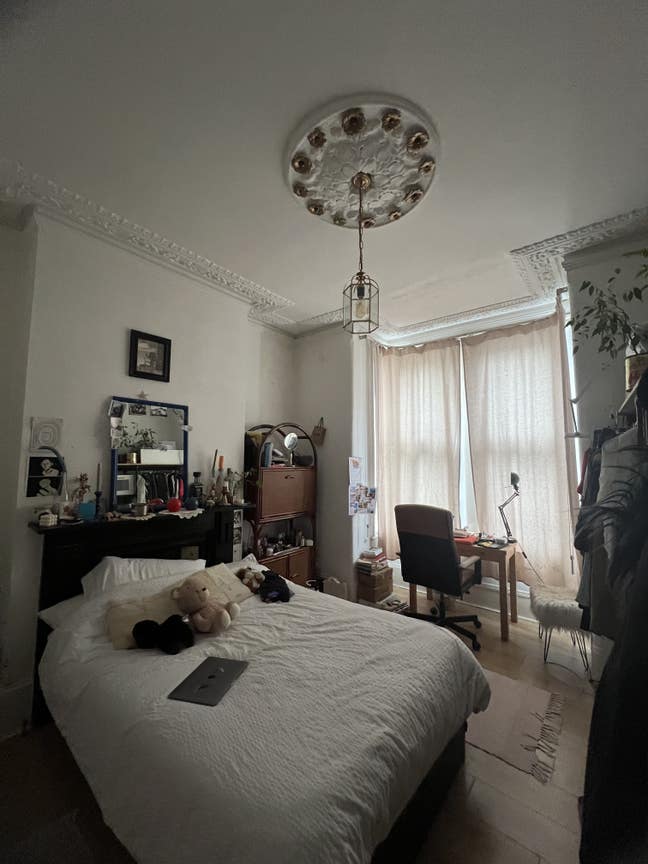 1 Month Sublet - Bright Double Room in Harringay  Main Photo