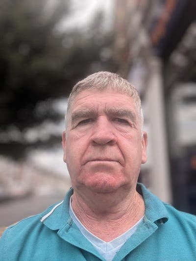 Professional Male seeks a double room Main Photo