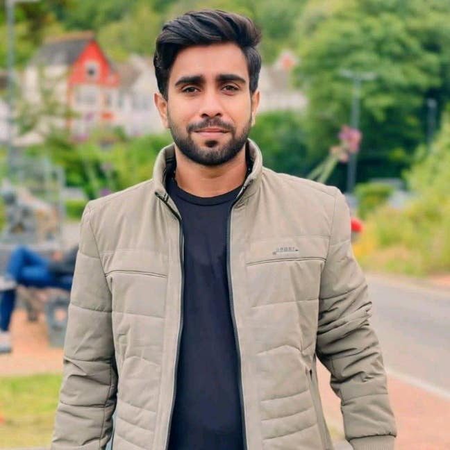 Looking for a room to rent Main Photo