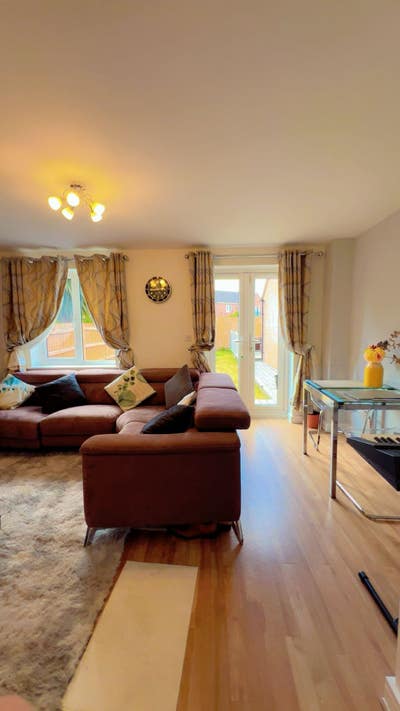 New build home type, decked Garden,  New carpet Main Photo