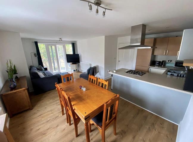 Short Term Let from Sep-Dec Main Photo