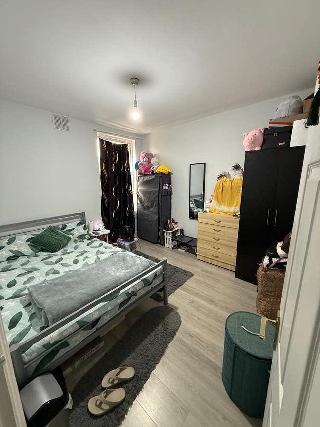 Lovely Room - E12 - Veg Only inc Bills Main Photo