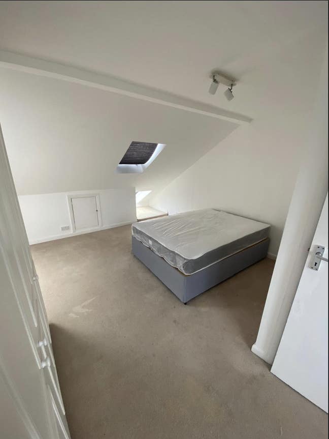🌿 Bright Double En-Suite Room in Chiswick Main Photo