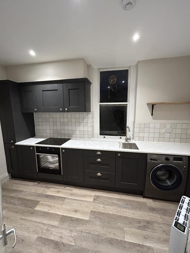 Two bedroom flat in Westbury Park Main Photo