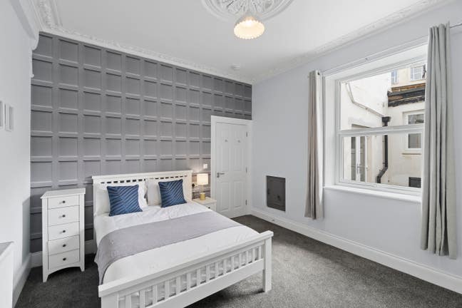 ☀️ Stunning Room on Sale at Gordon Terrace☀️ Main Photo