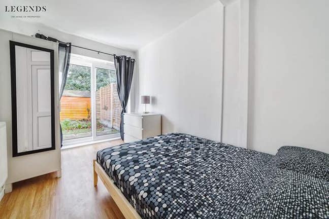Amazing Room-Bow-Isle of Dogs-Canary Wharf Main Photo