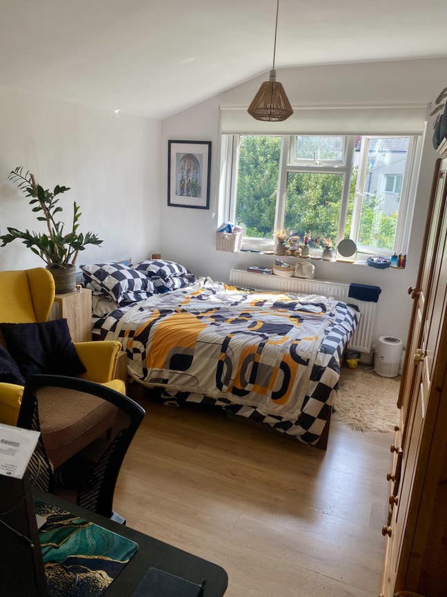 Double room in a great location ! Main Photo