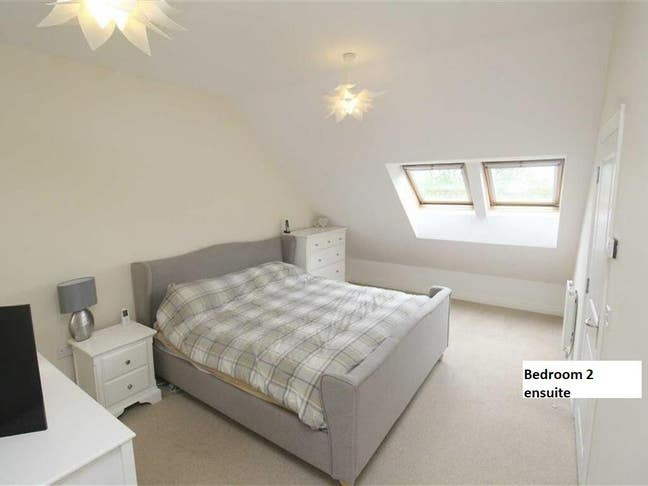 En-suite Available Kingsmead  Main Photo