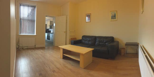 Available Oct Gosforth 3 bed upper flat at £290pw. Main Photo