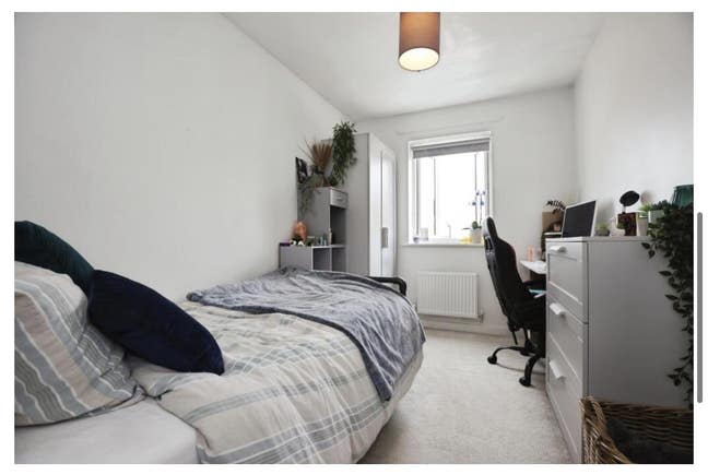 Single Bedroom Available in Wellesbourne Main Photo